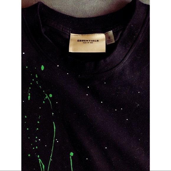 Essential - Picture 4 of 4